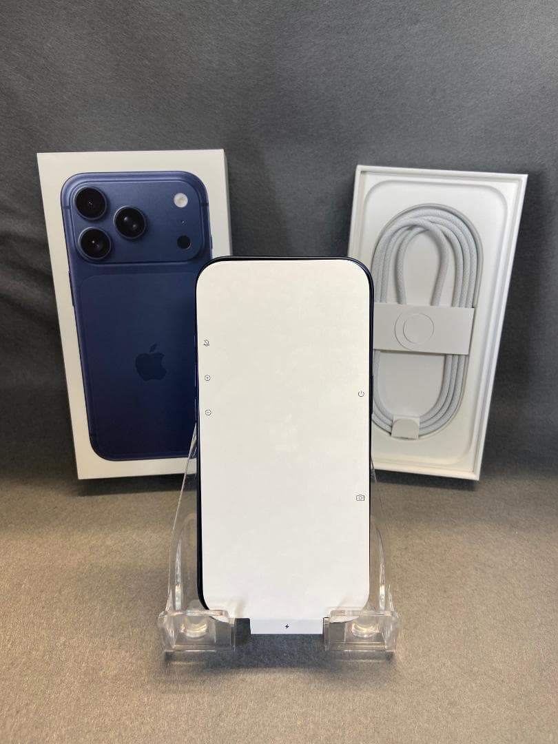 新品同様 Appleストア版 SIMフリー iPhone17 Pro 256GB