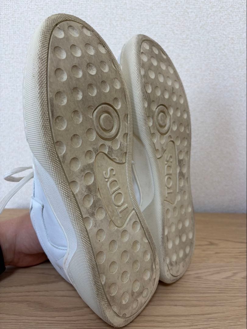 TOD'S ホワイトレザー スニーカー