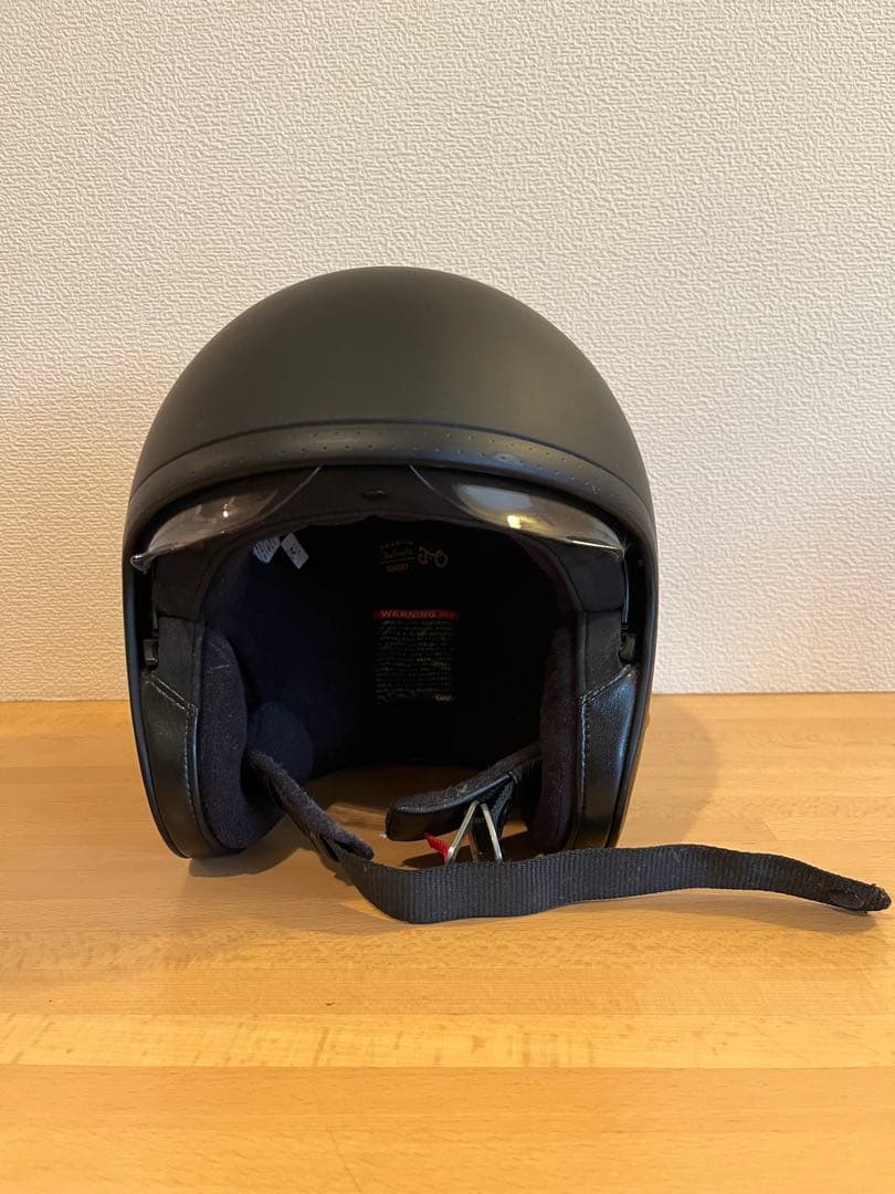 マットブラック ジェットヘルメット スモークシールド付き