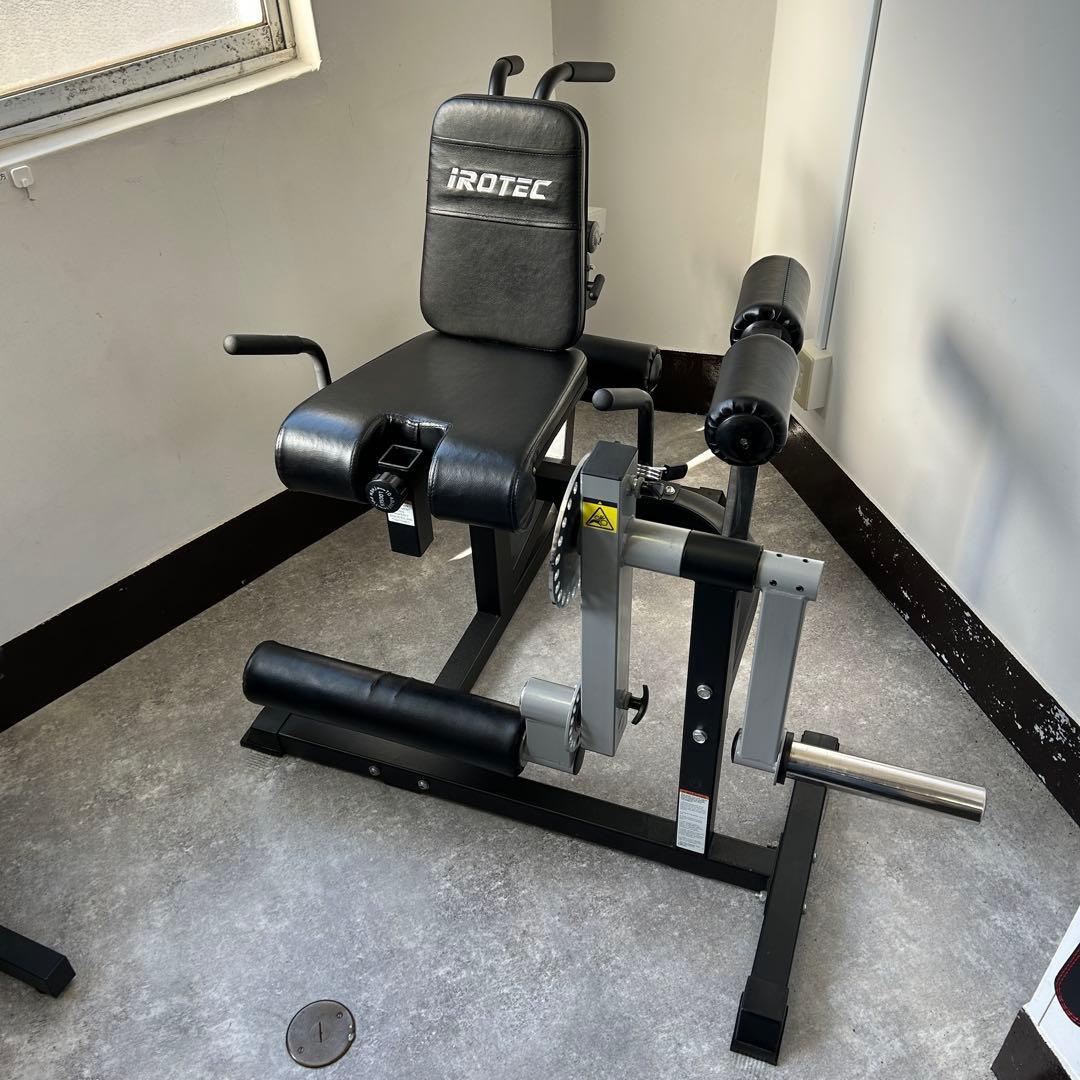 アイロテック IROTEC PRO レッグストレングスマシン　タフスタッフGFC