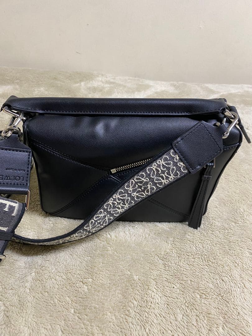 【LOEWE】パズルバッグ