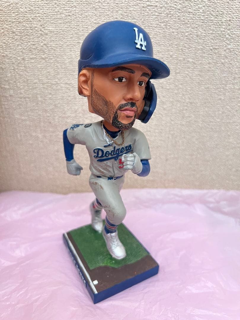 【球場配布⭐︎非売品】ムーキーベッツ ボブルヘッド