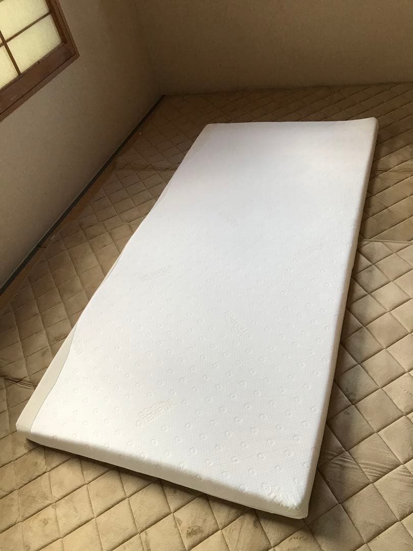 テンピュール　トッパー7 シングル