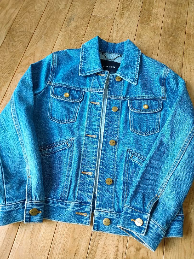 COACH ライトブルーデニムジャケット