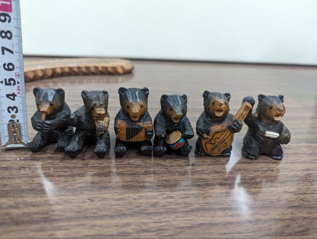 登別　木彫　熊　ミニチュア　音楽隊　　置物