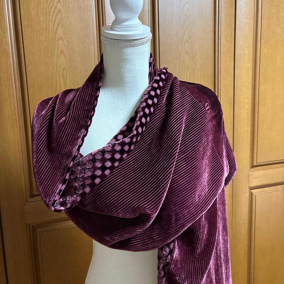 ジョルジオアルマーニ男女兼用ワインレッド 柄 マフラー