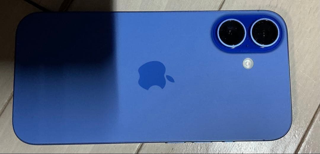 【一時値下げ】iPhone16 128GB 本体＋iface MagSafe