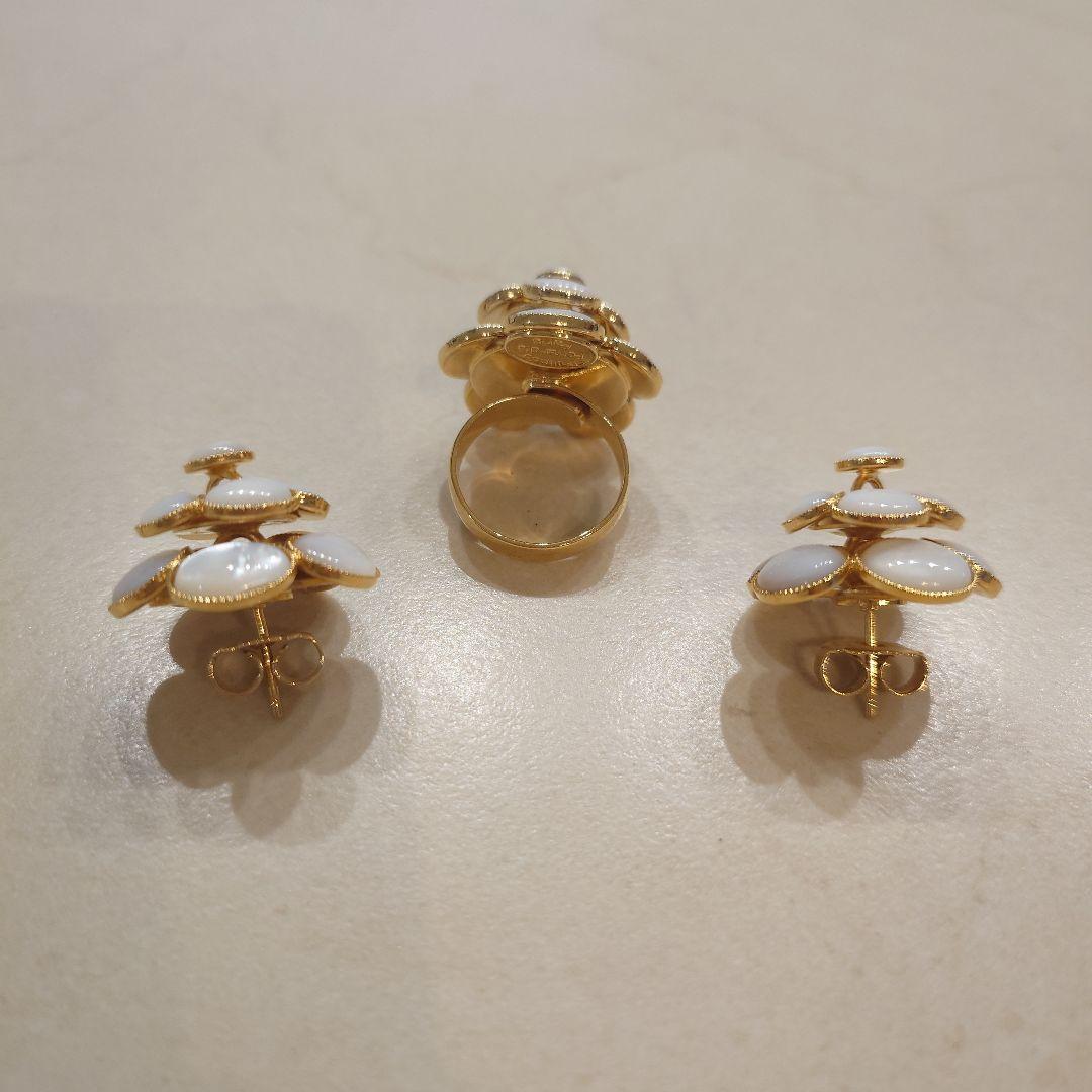 フィリップフェランディス　カメリア　ピアス　リング