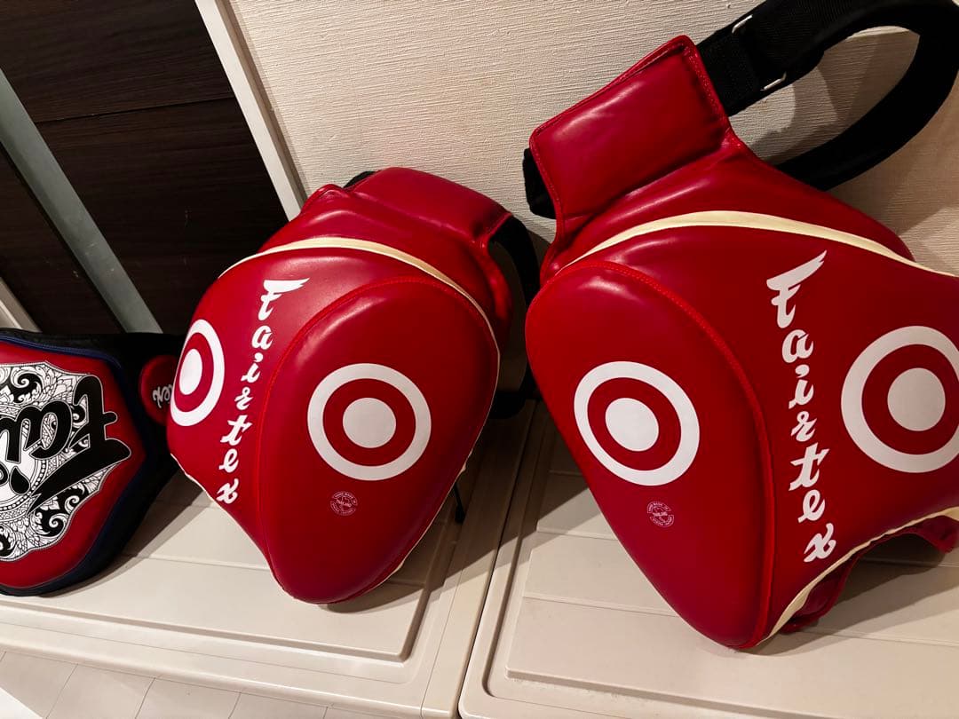 Fairtex TP3 フェアテックス 太ももパッド　キックボクシング