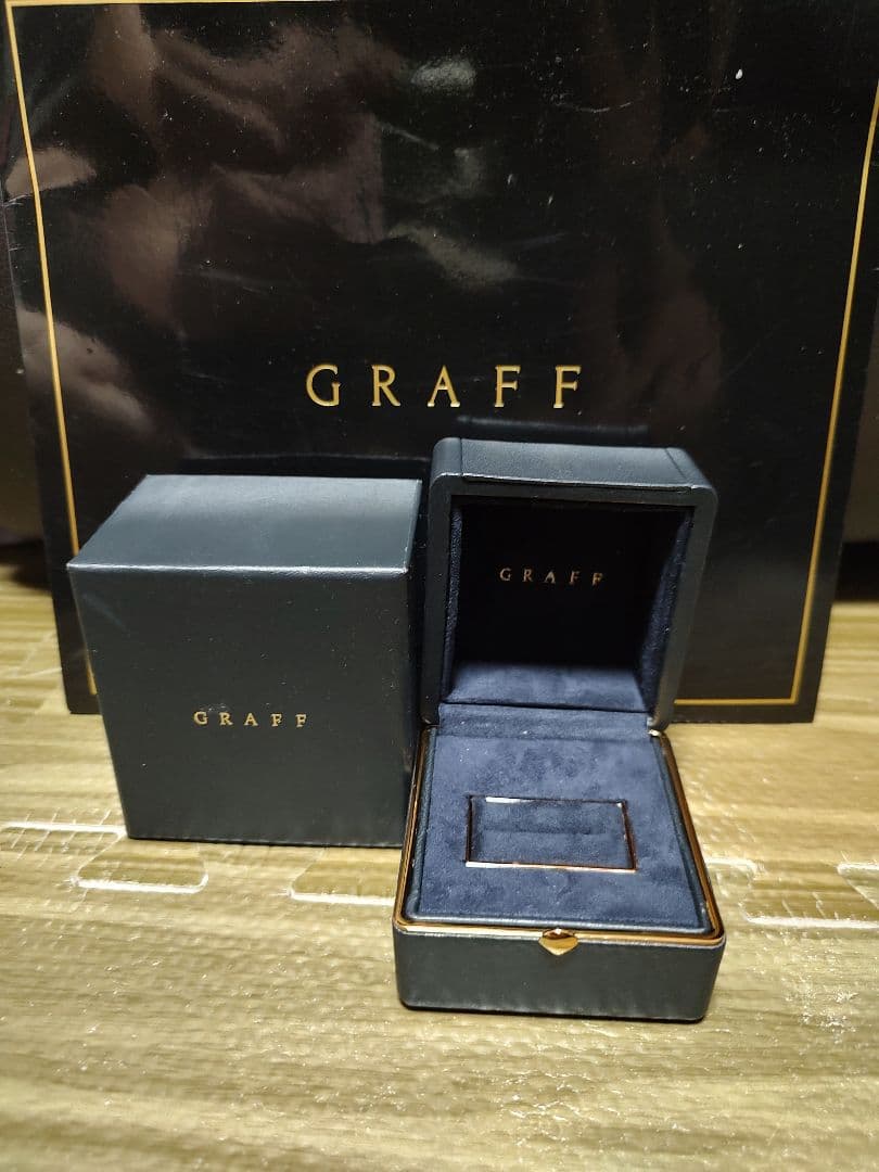 graf　リング　ジュエリーボックス　ショップバッグ付き