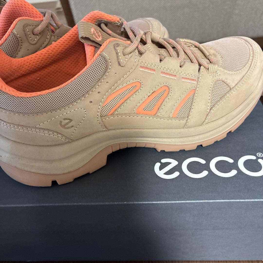 ECCO (エコー)レディース スニーカー 23.5