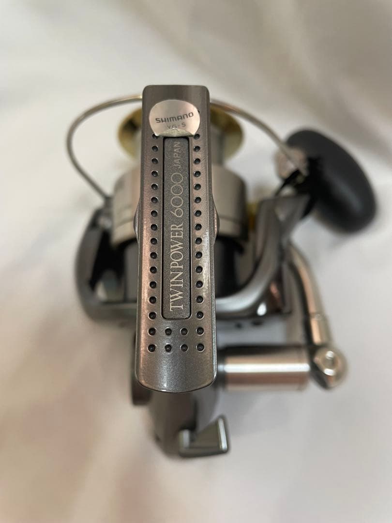 SHIMANO TWIN POWER 6000 スピニングリール