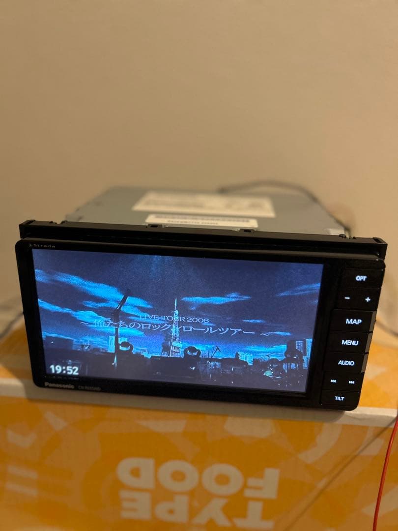 Strada カーナビ CN-RE05WD/TV/Bluetooth/動作確認済