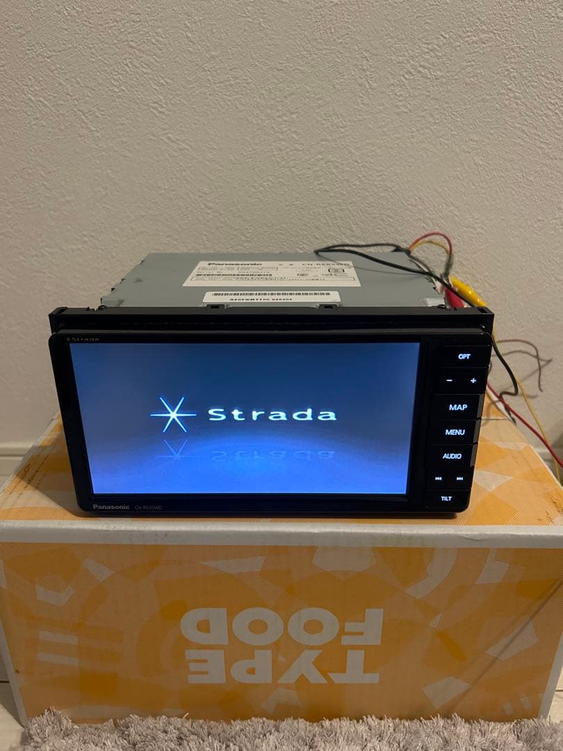 Strada カーナビ CN-RE05WD/TV/Bluetooth/動作確認済