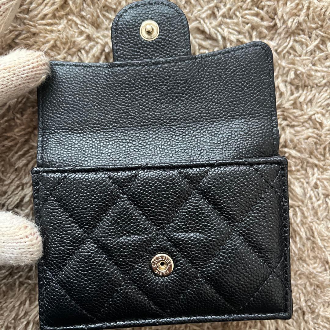 CHANEL クラシック　三つ折り　ミニ財布 ブラック