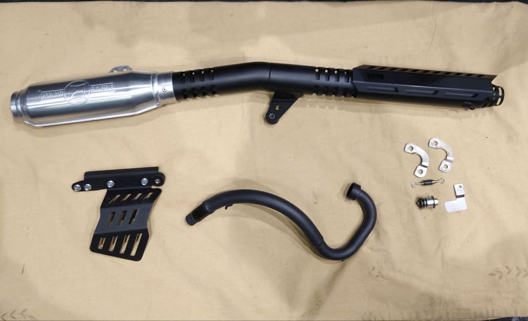 CT125 ハンターカブ モリワキマフラー (JA55)