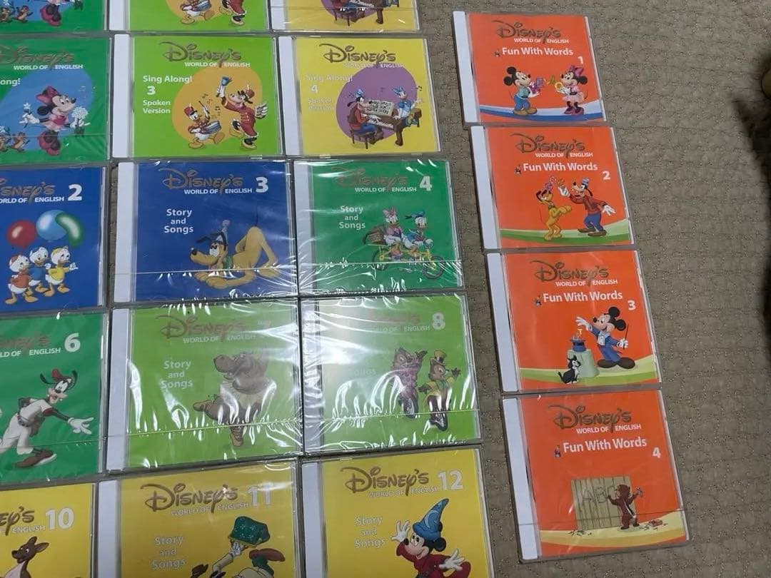 DWE CD、DVDセット　Disney’s World of English