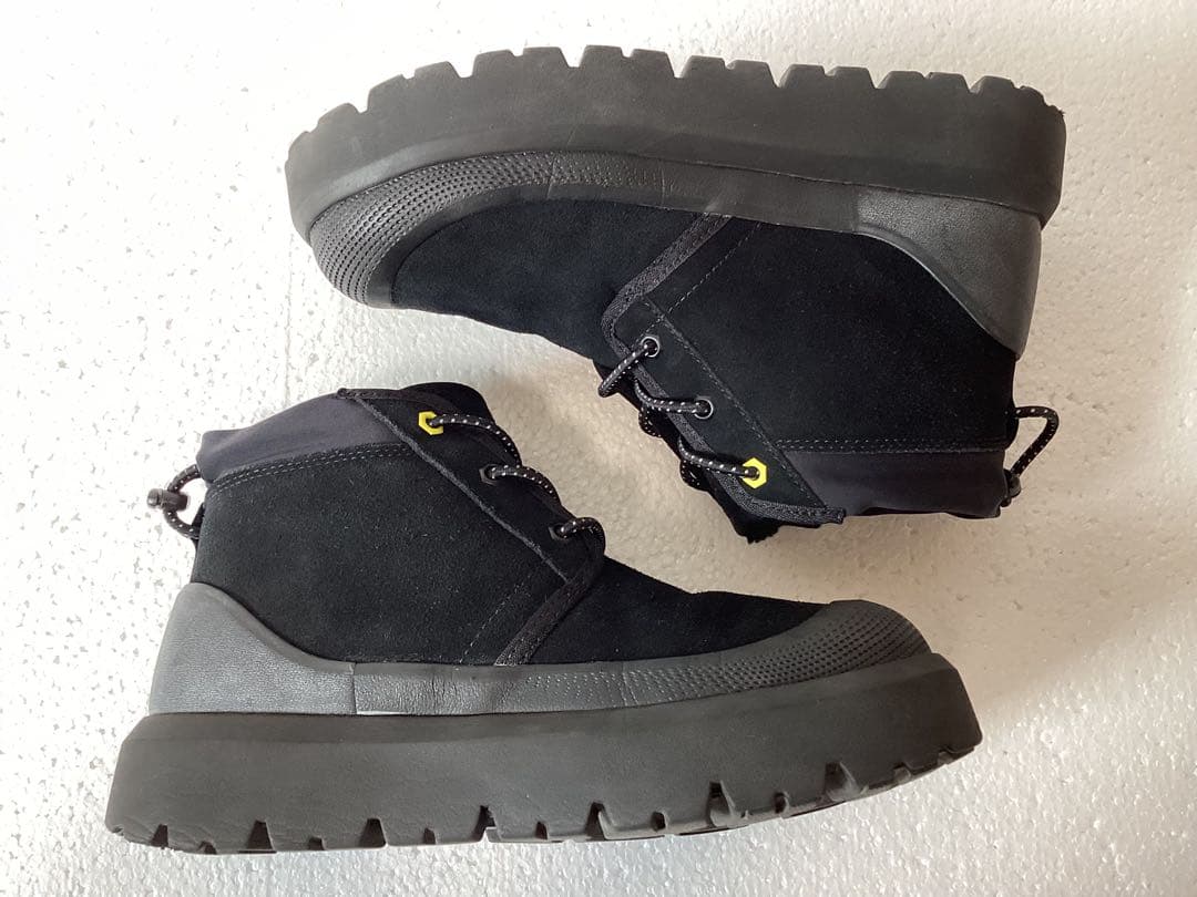 UGG アグ　Neumel Weather Hybrid 25cm