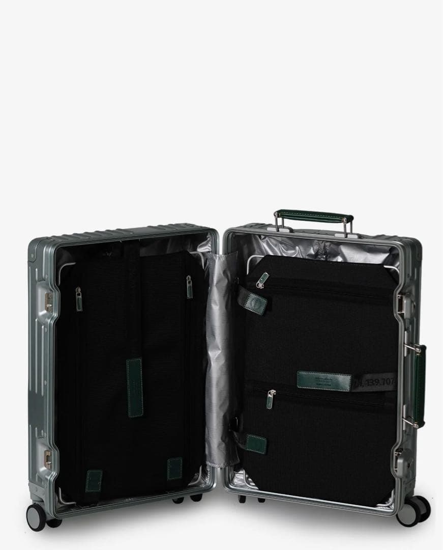 バッグ INV1811STP Cool Gray 36L