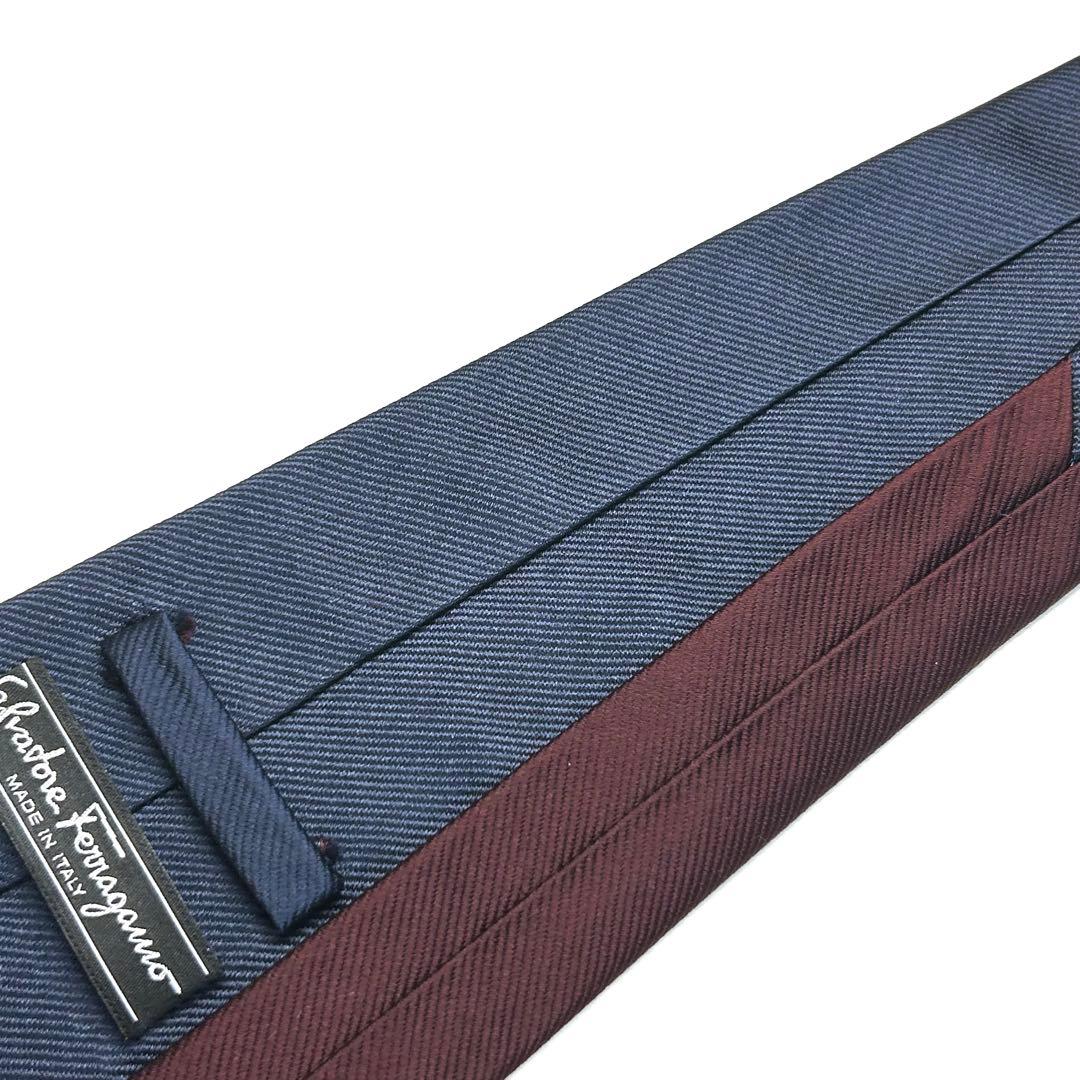 【未使用に近い✨】サルヴァトーレフェラガモ ネクタイ バイカラー 無地 ソリッド