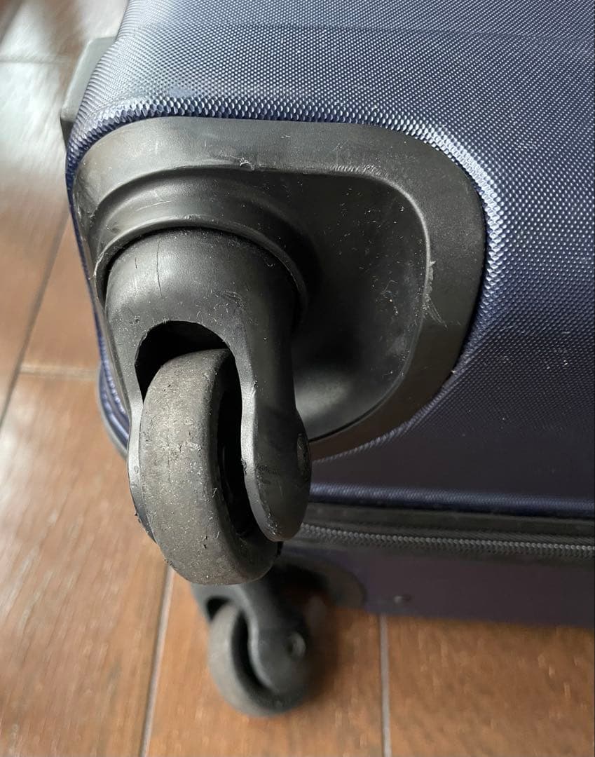 無印良品　旧モデルキャリーケース33Ｌネイビー