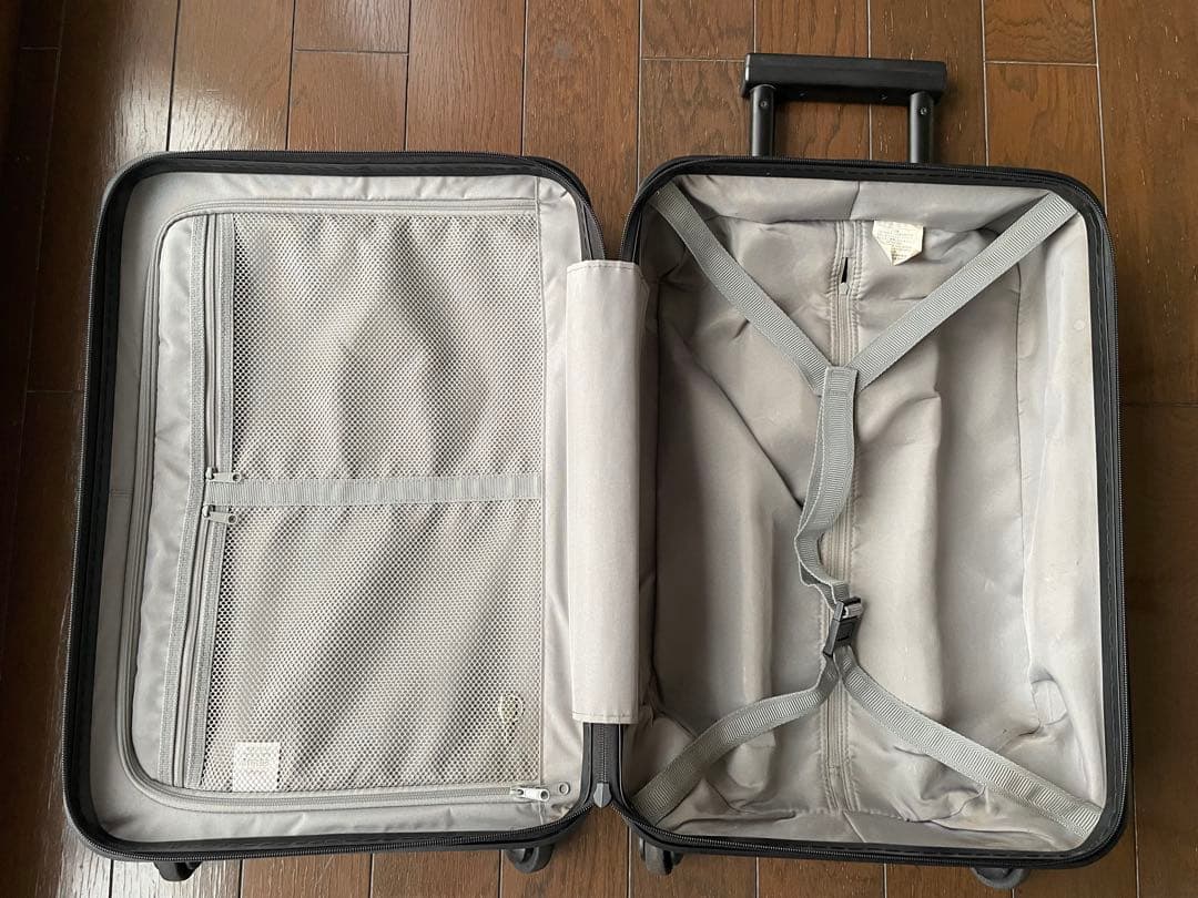 無印良品　旧モデルキャリーケース33Ｌネイビー