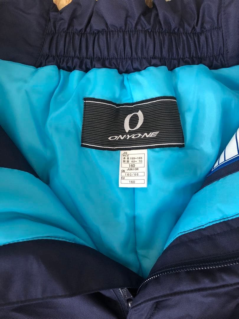新品　ONYONE オンヨネ スキーウェア 160cm スノボウェア