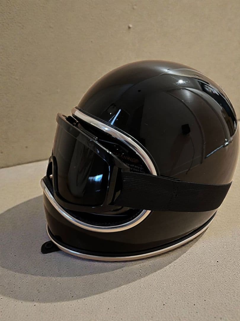 ヴィンテージ風ヘルメット ブラック クローム