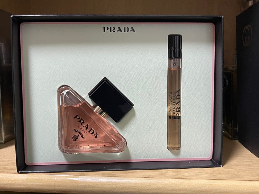 PRADA パラドックス オーデパルファム 50mlと10ml