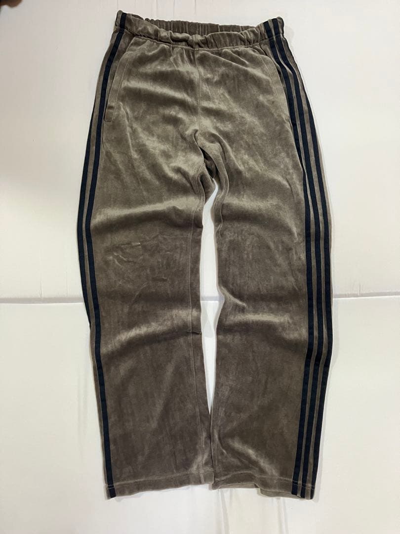 あのん Y2K adidas ベロア トラックジャケット セットアップ