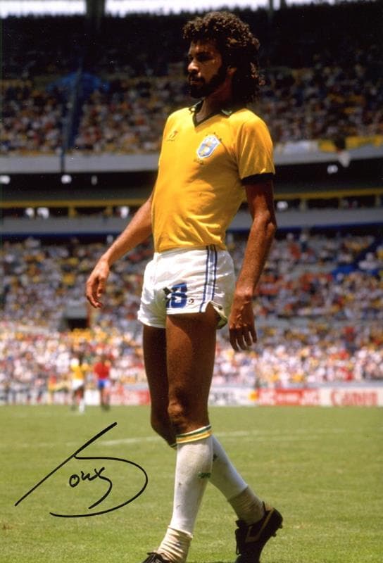 黄金のカルテット　ソクラテス 　ブラジル代表 　証明書付き　直筆サイン入りフォト