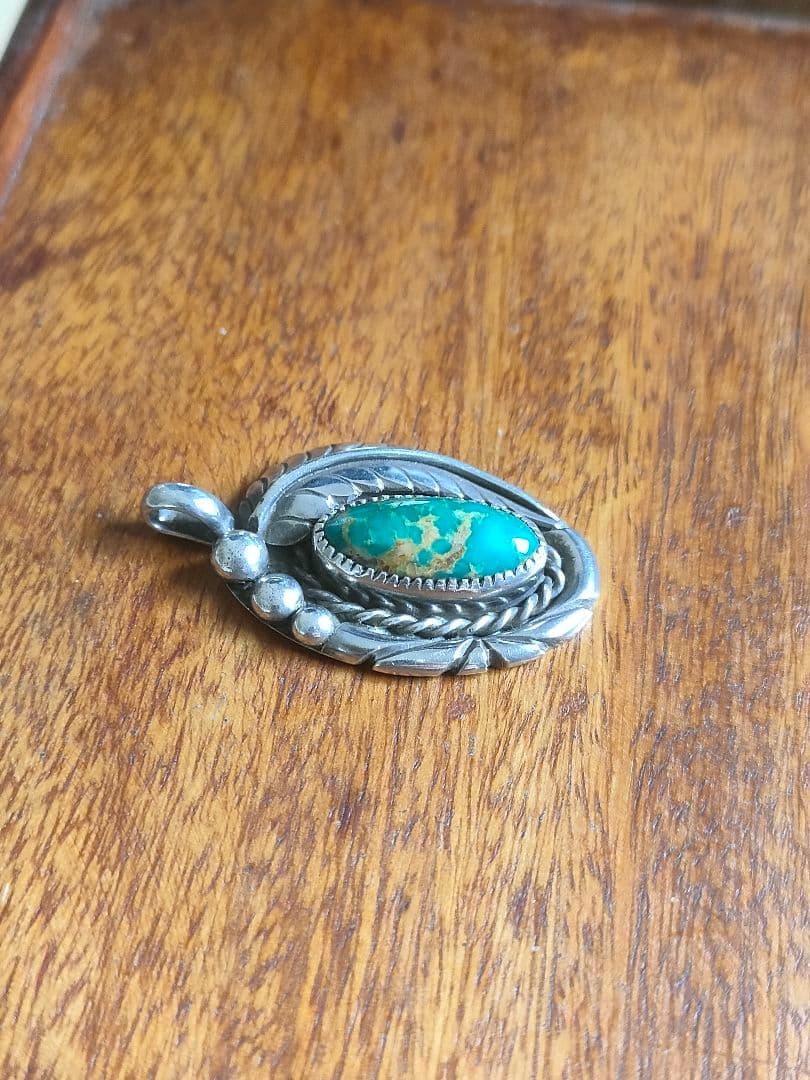 なつきナバホ族ロイストンターコイズSTERLING シルバーペンダント　オ