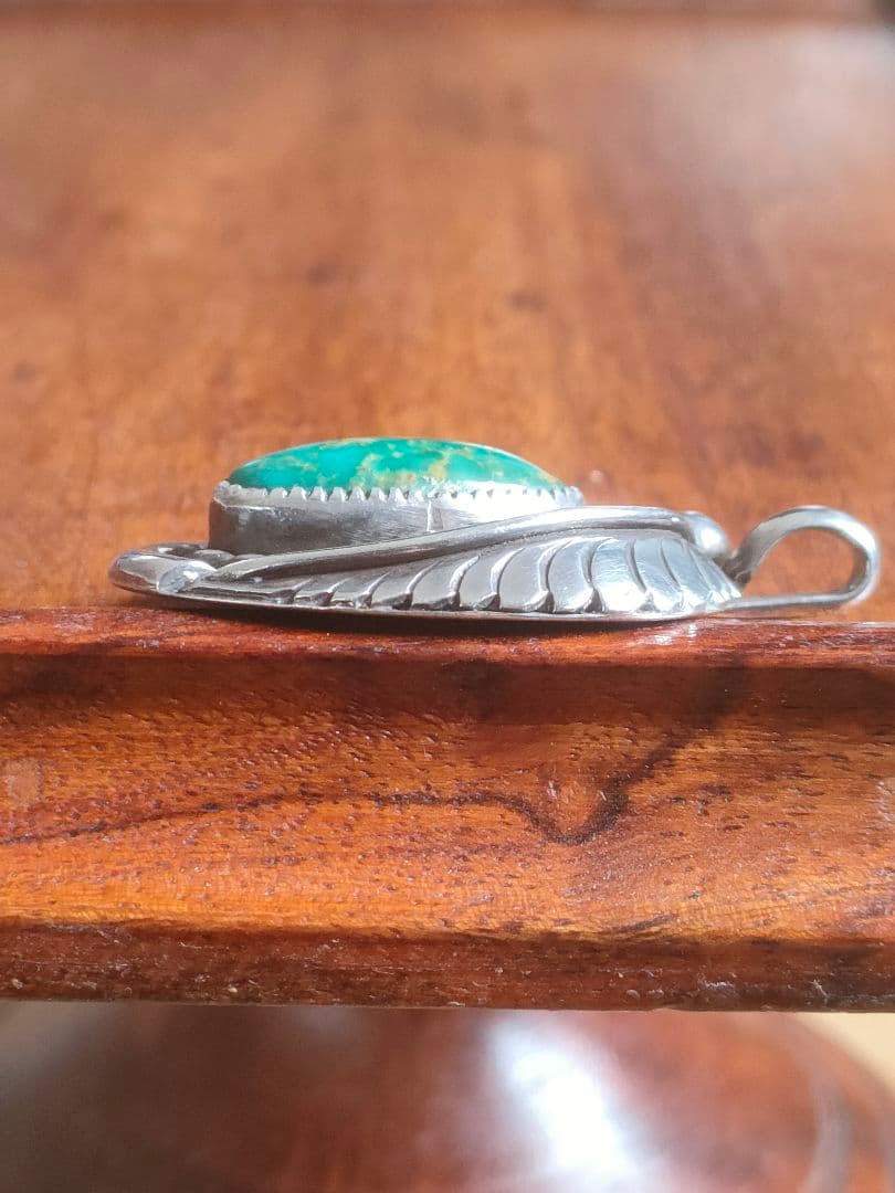 なつきナバホ族ロイストンターコイズSTERLING シルバーペンダント　オ