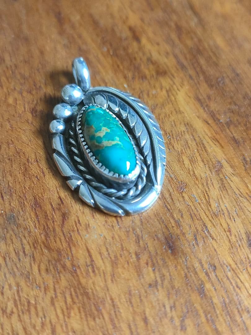 なつきナバホ族ロイストンターコイズSTERLING シルバーペンダント　オ