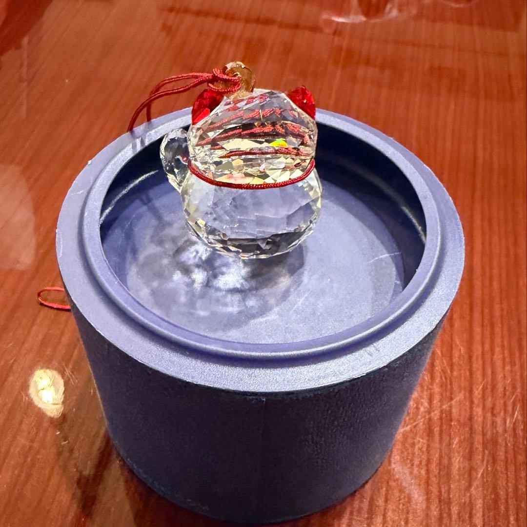 ★縁起物★ スワロフスキー　猫　招き猫　招福　オーナメント