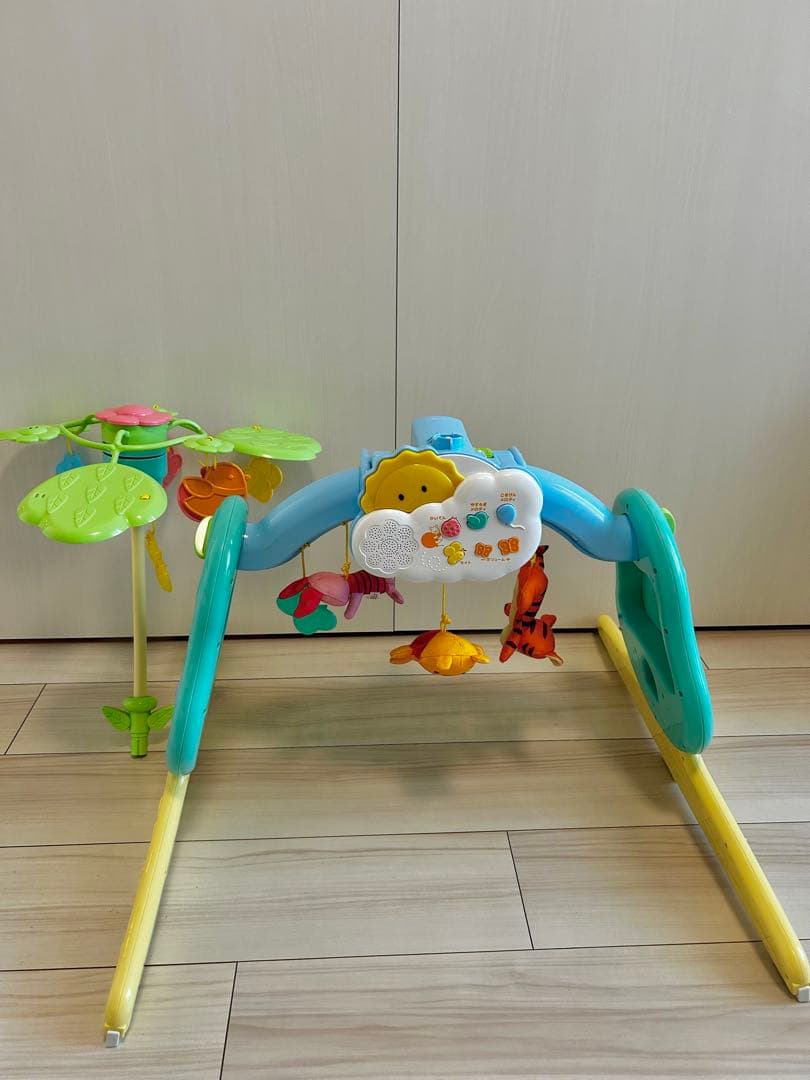【美品】【ほぼ未使用】くまのプーさん　えらべる回転6wayジムにへんしんメリー