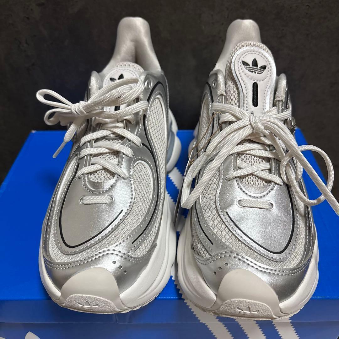 日本完売！24.5cm adidas☘️OZVENUZ opv67 ki0557