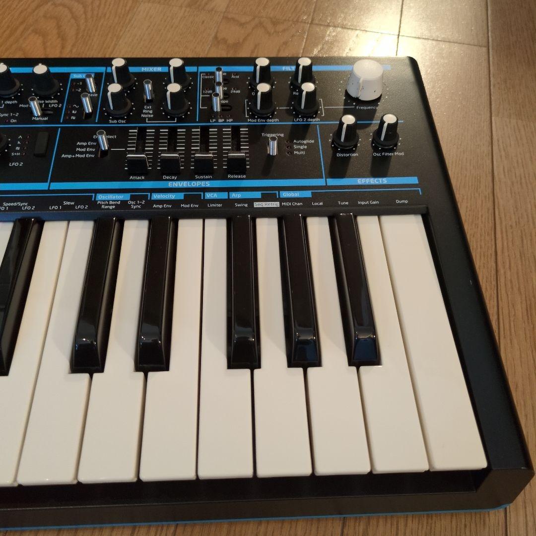 ​【美品・ケース付】Novation Bass Station II シンセ
