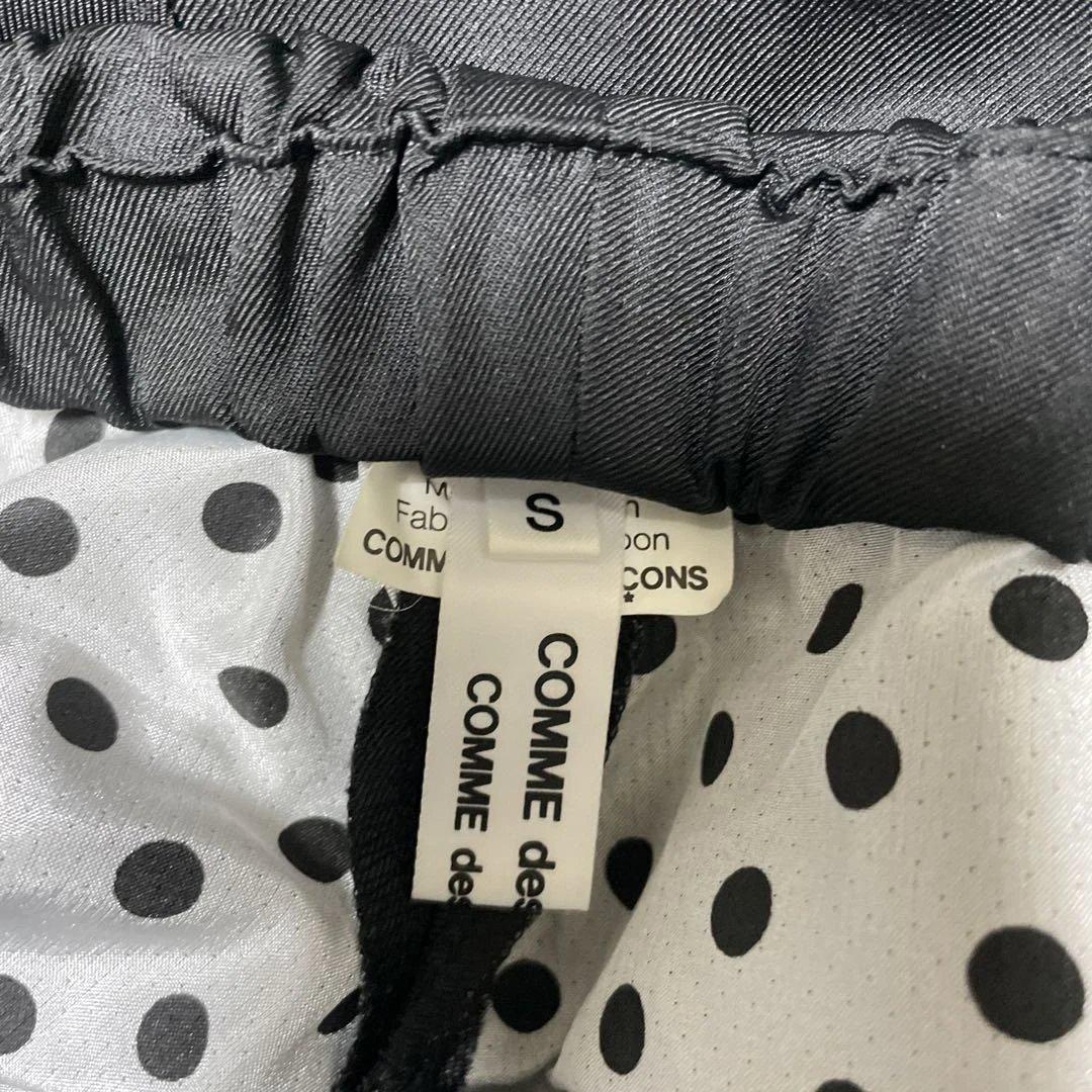 お値下げしました。COMME des GARÇONS 　黒、ドット