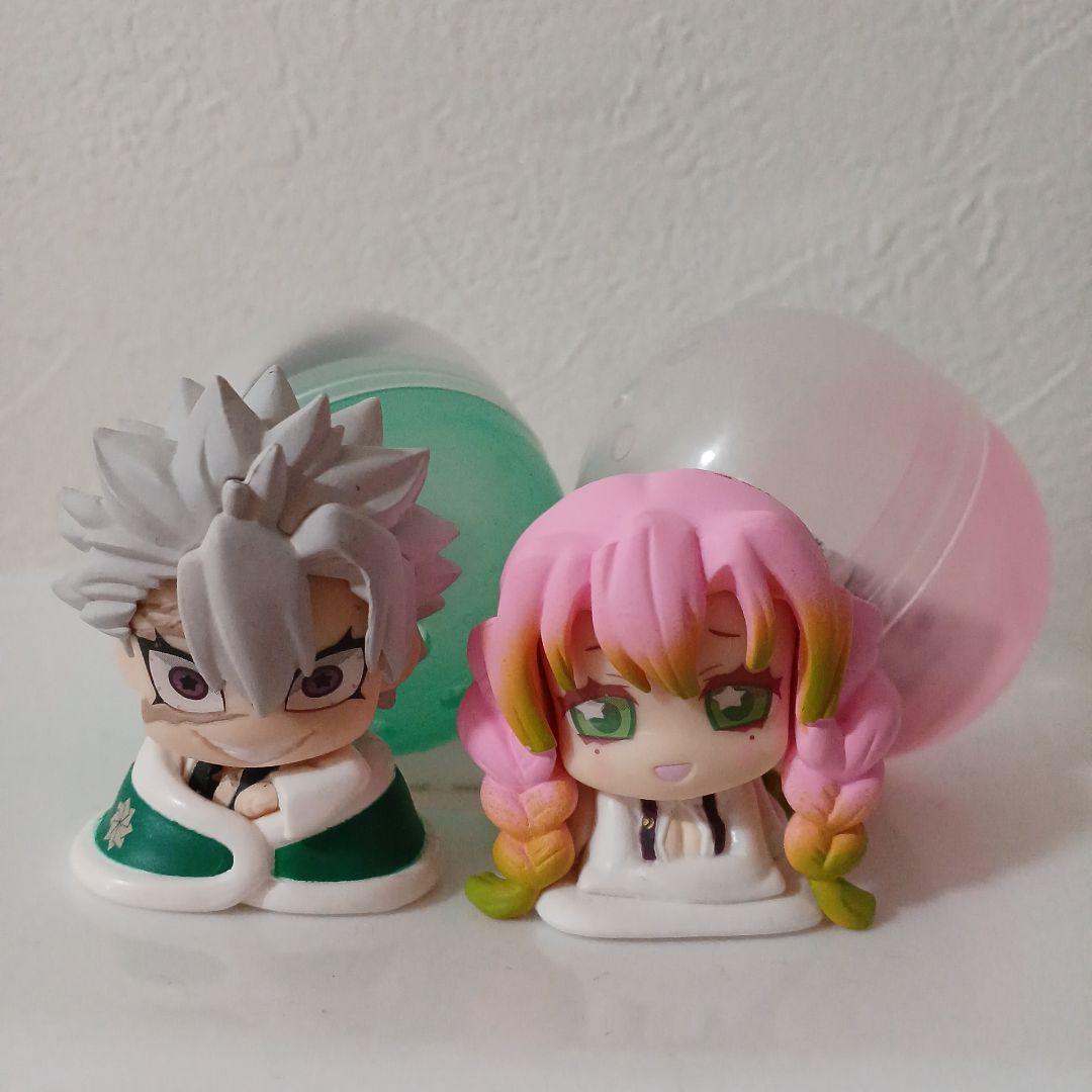 鬼滅の刃 1～23巻と鬼滅の刃関連本8冊の合計31冊とガチャポン2個セット