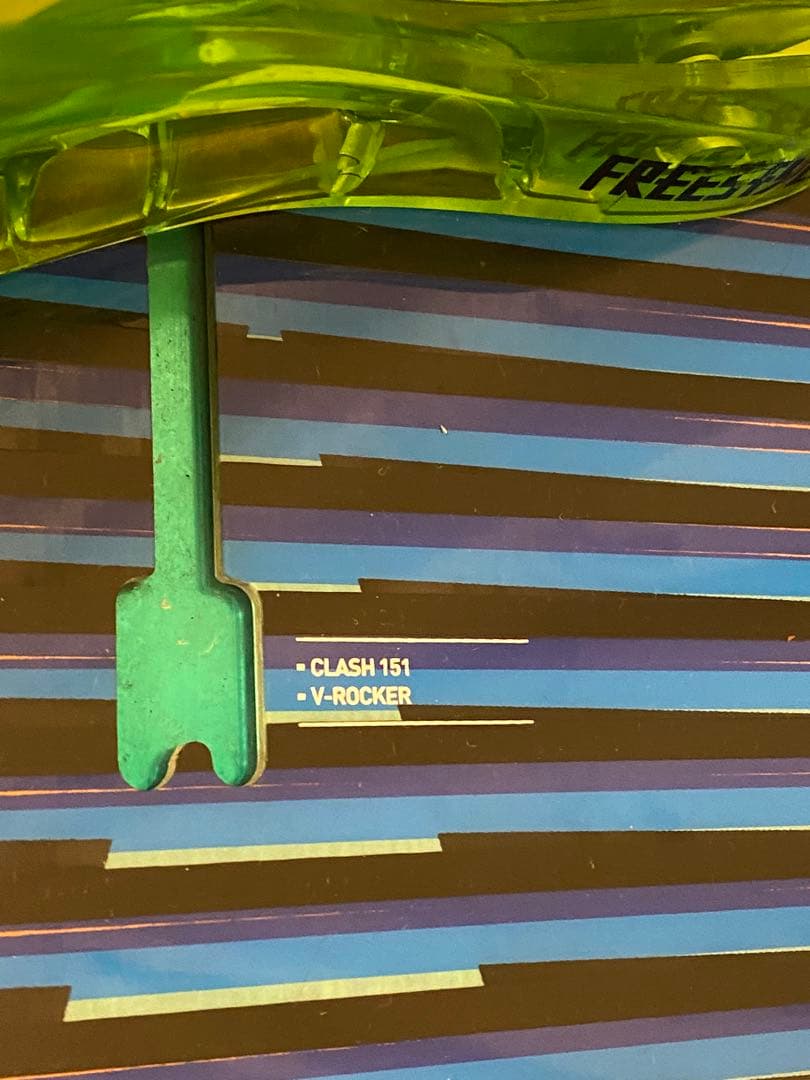 【初心者おすすめ 】 バートン CLASH スノーボード　セット　151cm