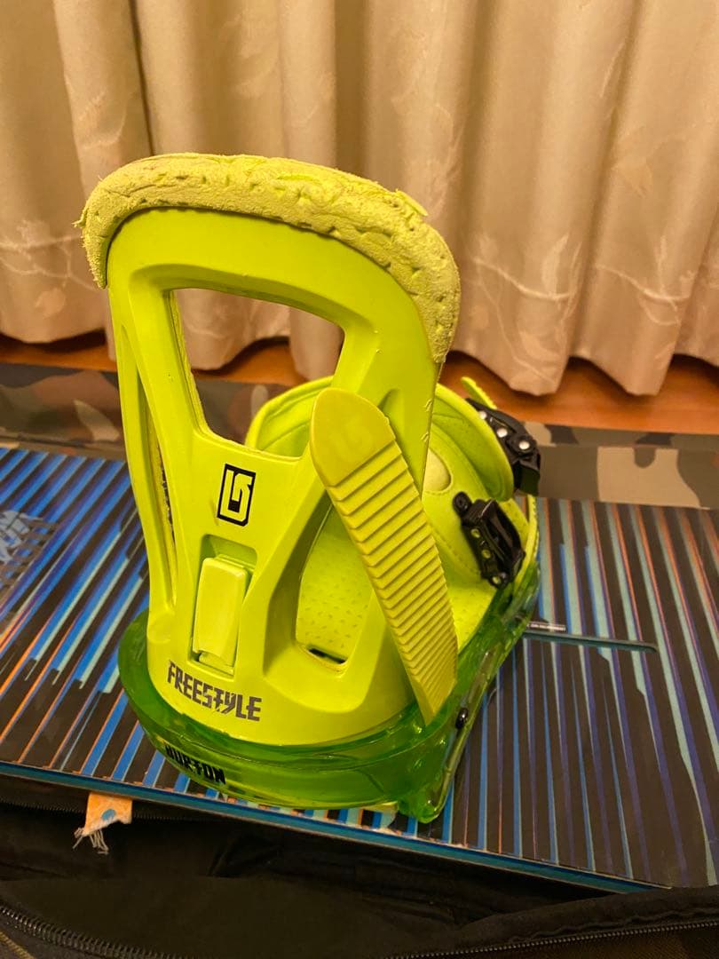 【初心者おすすめ 】 バートン CLASH スノーボード　セット　151cm