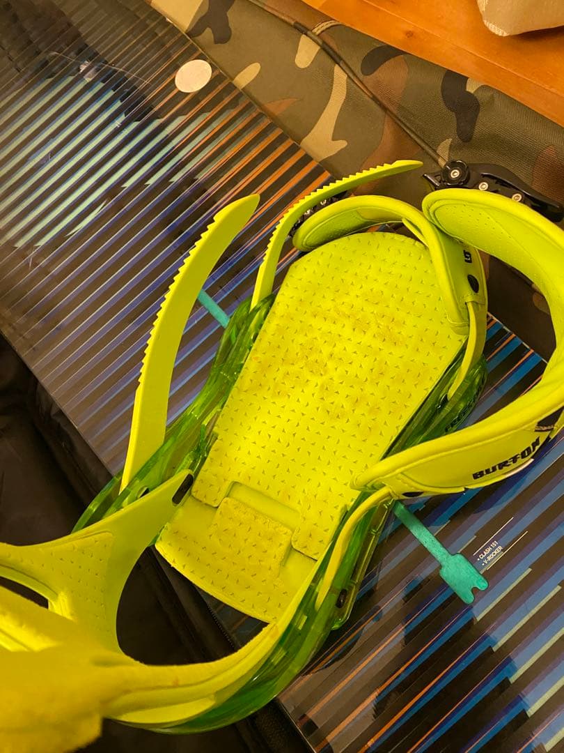 【初心者おすすめ 】 バートン CLASH スノーボード　セット　151cm