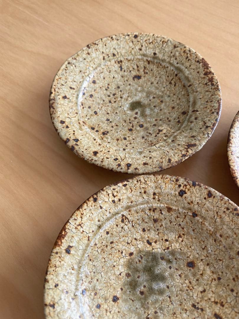 【30日で出品終了】馬渡新平さん、陶器製 皿 4枚セット