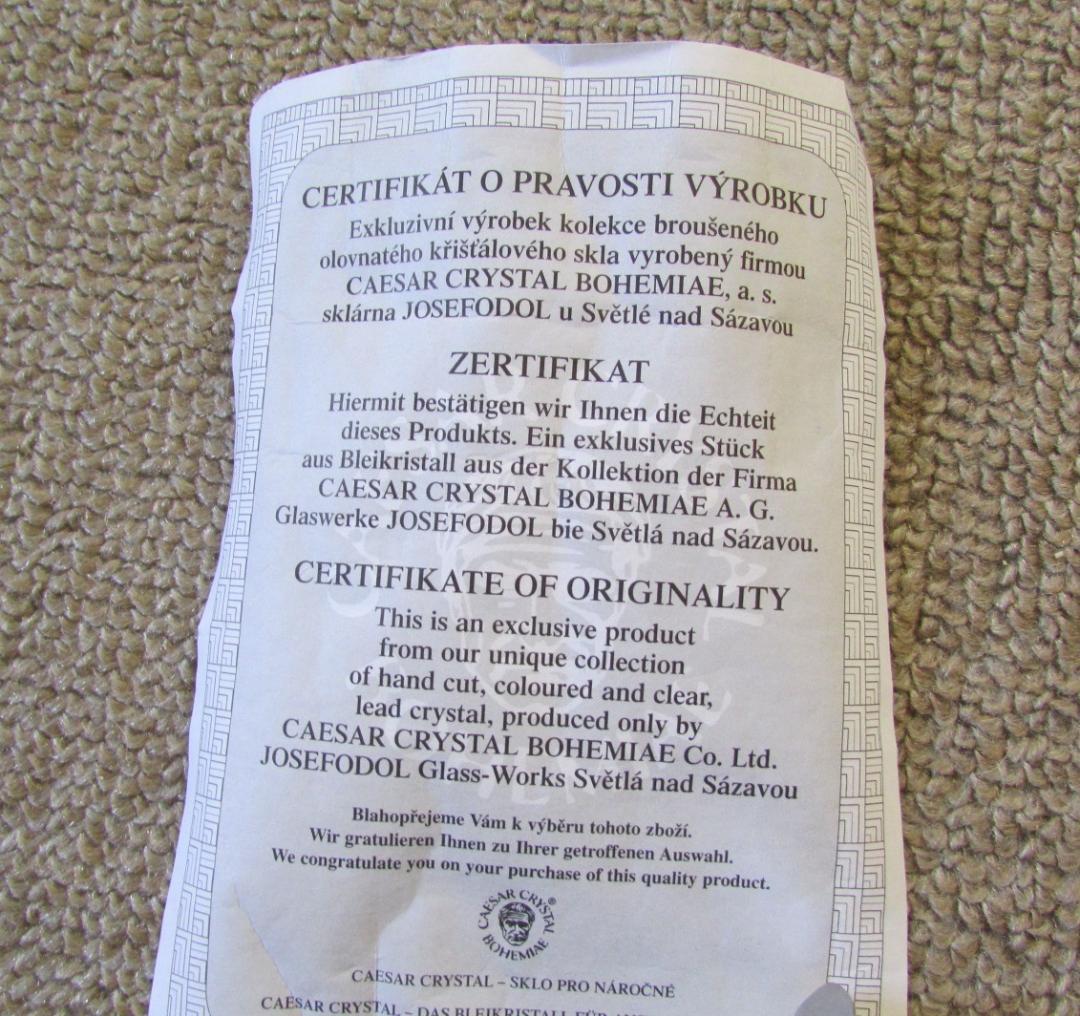 ボヘミアン　クリスタルカットガラス花瓶