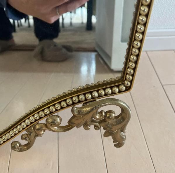 ゴールド　壁掛け鏡　鏡　アンティーク　ミラー　アンティークミラー