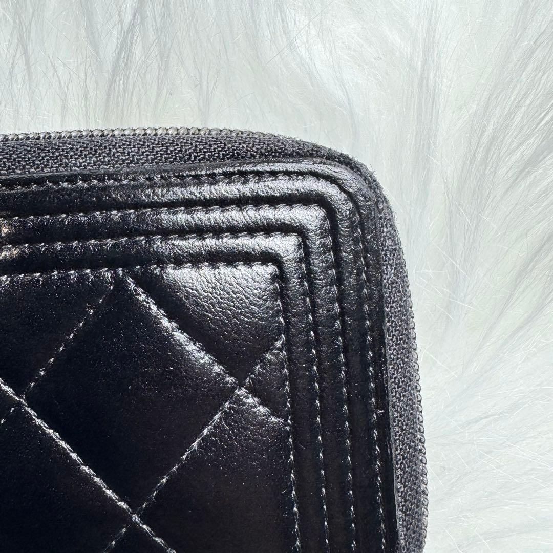 CHANEL シャネル　ボーイシャネル　マトラッセ　財布　ケース　レザー