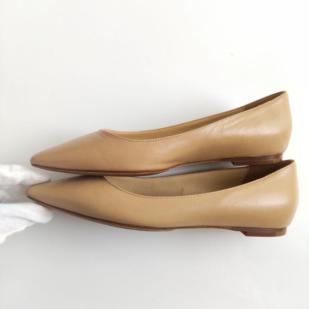 未使用級 ジミーチュウ フラット パンプス ポインテッドトゥ レザー ベージュ