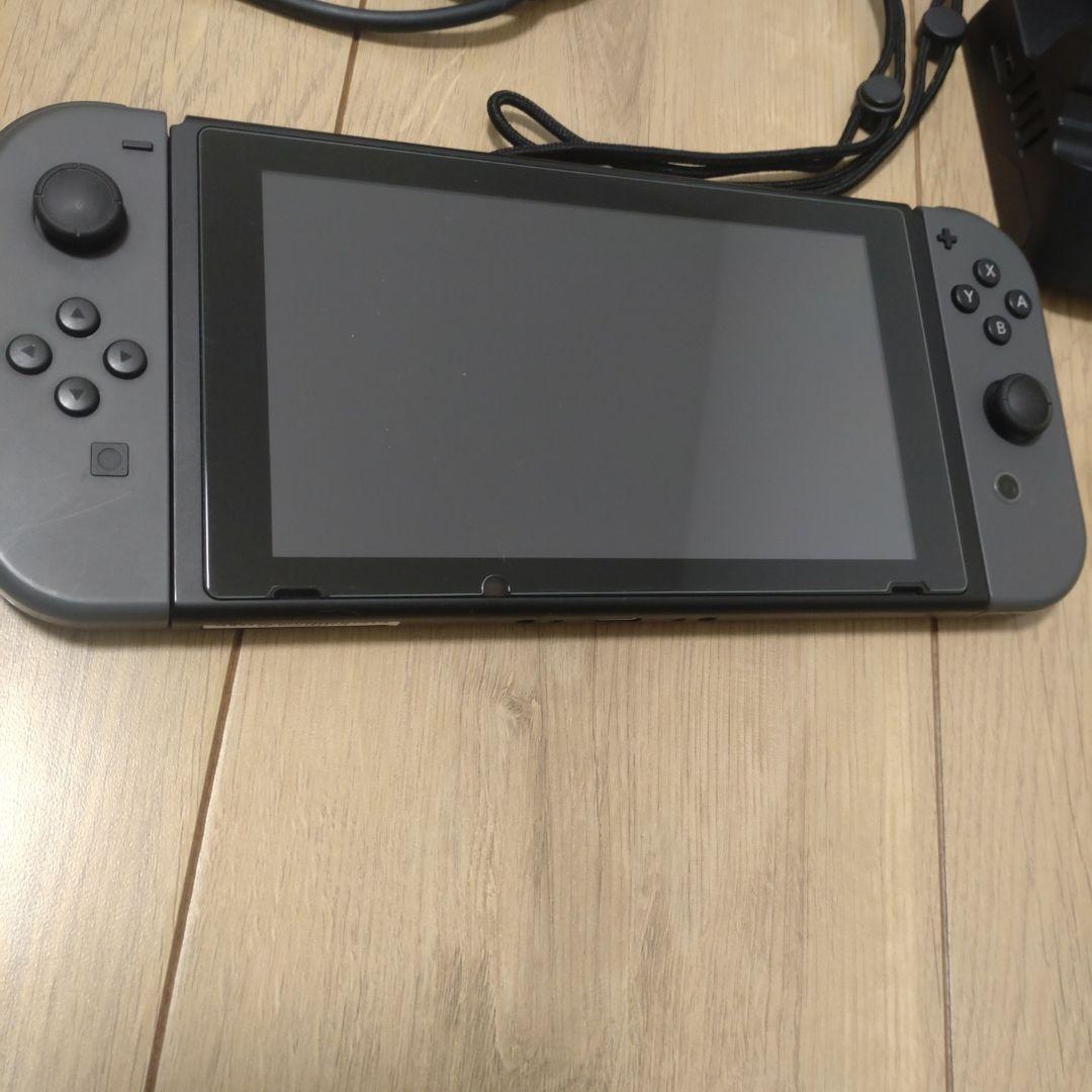 Nintendo Switch 本体 + 付属品