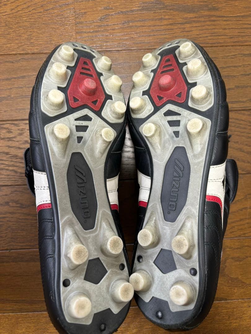 ミズノ限定品モレリアZEROサッカーシューズ ブラック/ホワイト28.0cm